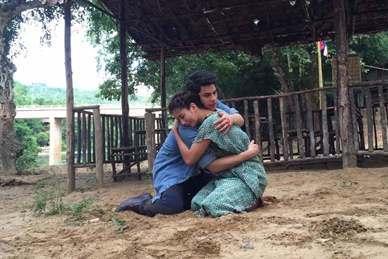 คนละโลก