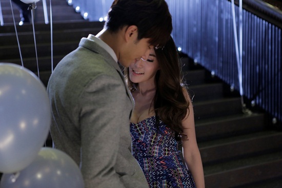 เต้น นรารักษ์ MV เพลง รักเท่าไหร่ก็ไม่เอา