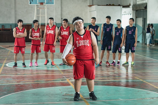 Big Ass MV เพลง รักเหอะ