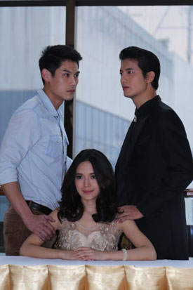 เลือดตัดเลือด 