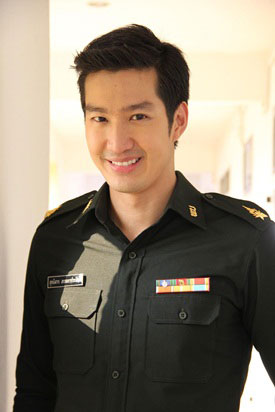 ผู้กองยอดรัก