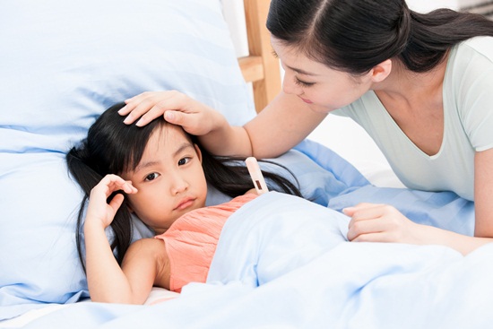 วิธีรักษาไข้อีดำอีแดง