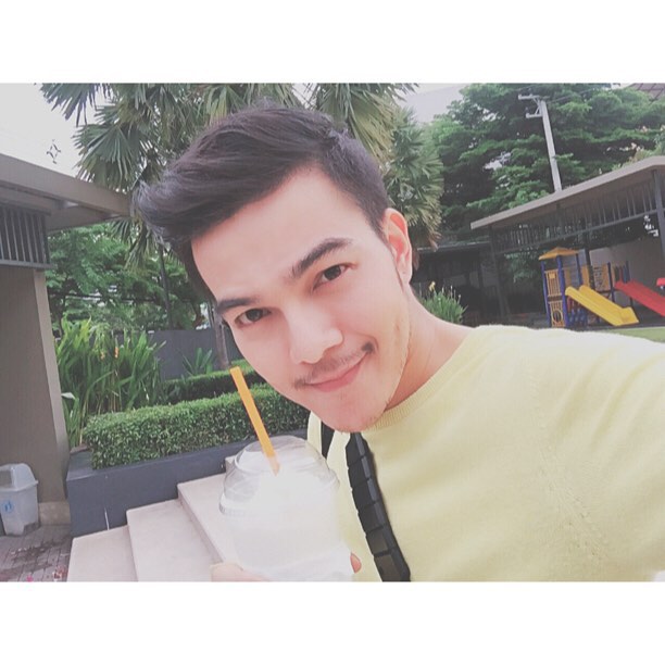 กลด ณรงกร