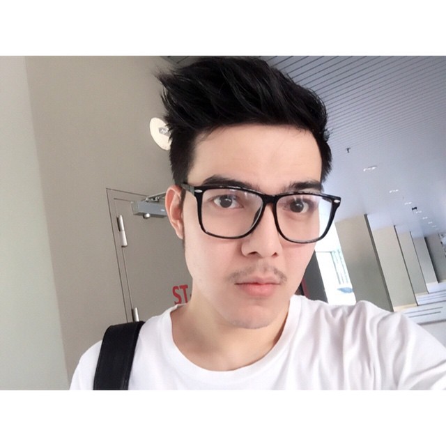 กลด ณรงกร