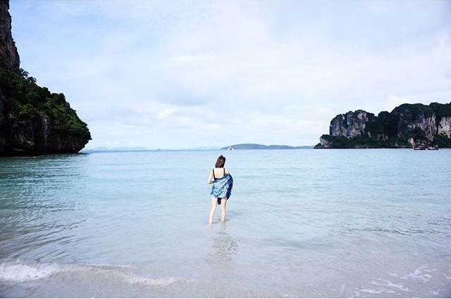 โม มนชนก