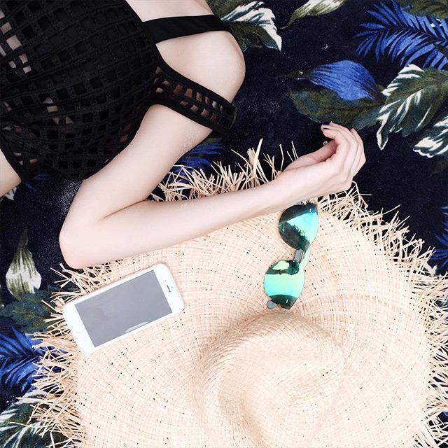 โม มนชนก