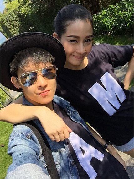 โม อมีนา