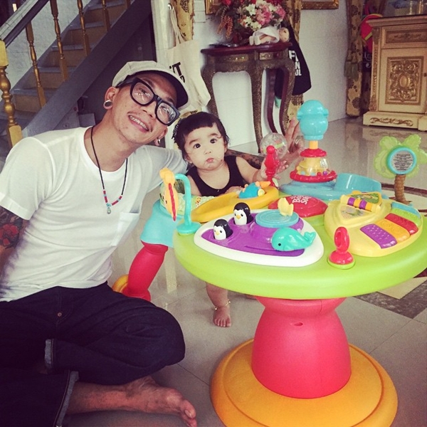 แจ๊ส ชวนชื่น น้องแตงไทย