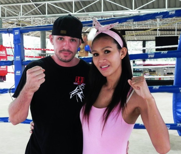 น้องตุ้ม ปริญญา