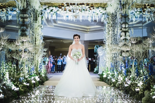 งานแต่ง แองจี้ เฮสติ้ง