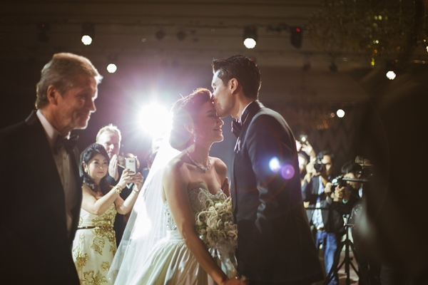 งานแต่ง แองจี้ เฮสติ้ง