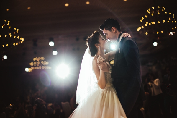 งานแต่ง แองจี้ เฮสติ้ง