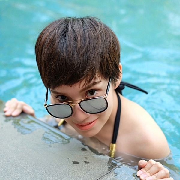 จ๊ะ จิตตาภา โชว์เซ็กซี่ในชุดว่ายน้ำสีดำ แจ่มมาก !