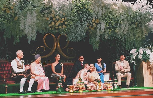 งานแต่งชาม ไอยวริญท์