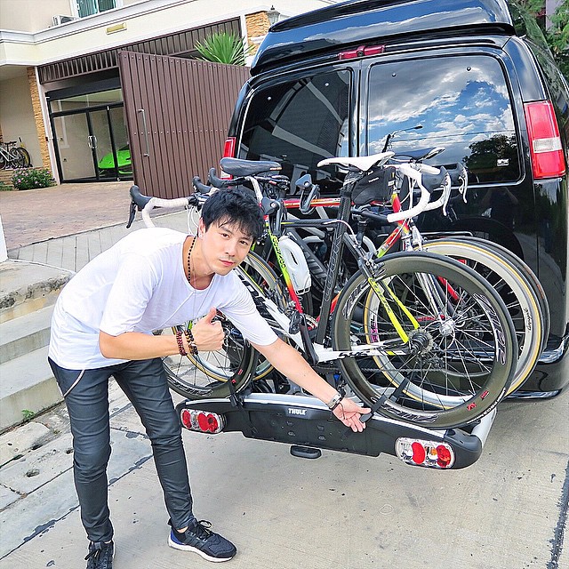 โดม เมทัล ปั่นจักรยาน