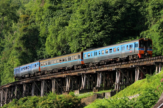 ปิดปรับปรุงทางรถไฟสายน้ำตก 2 เดือน