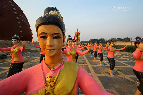 รู้จัก พิพิธภัณฑ์พญาคันคาก แลนด์มาร์กสุดโด่งดังในจังหวัดยโสธร