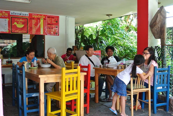 11 ร้านไอเดียเก๋ดึงดูดใจ