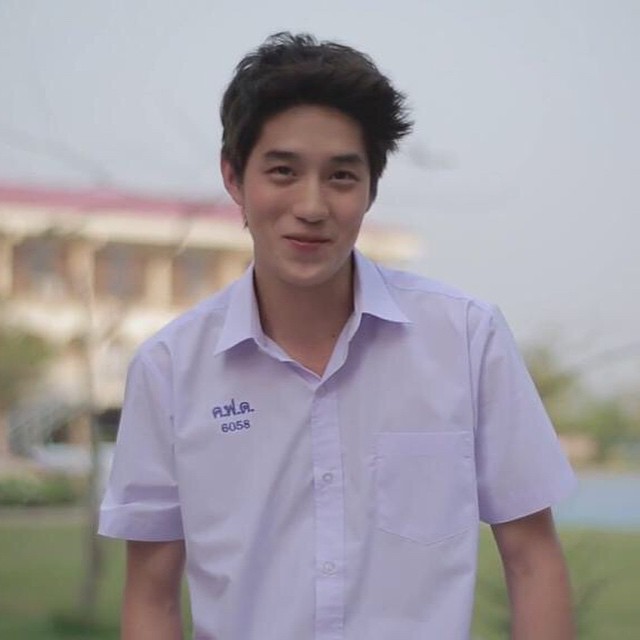 ต่อ ธนภพ