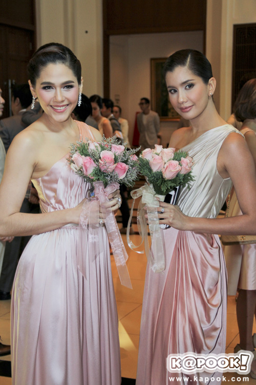 งานแต่ง เอมมี่ เจมส์