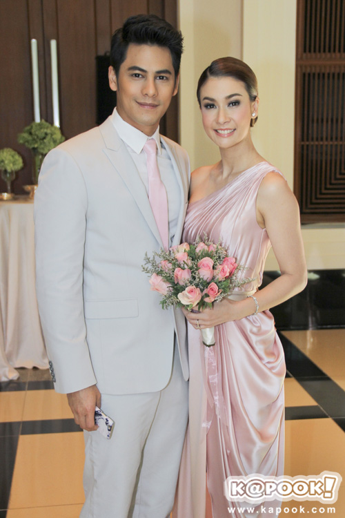 งานแต่ง เอมมี่ เจมส์