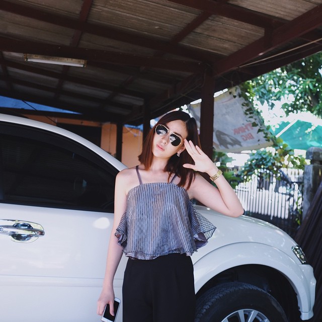 ฝ้าย เวฬุรีย์