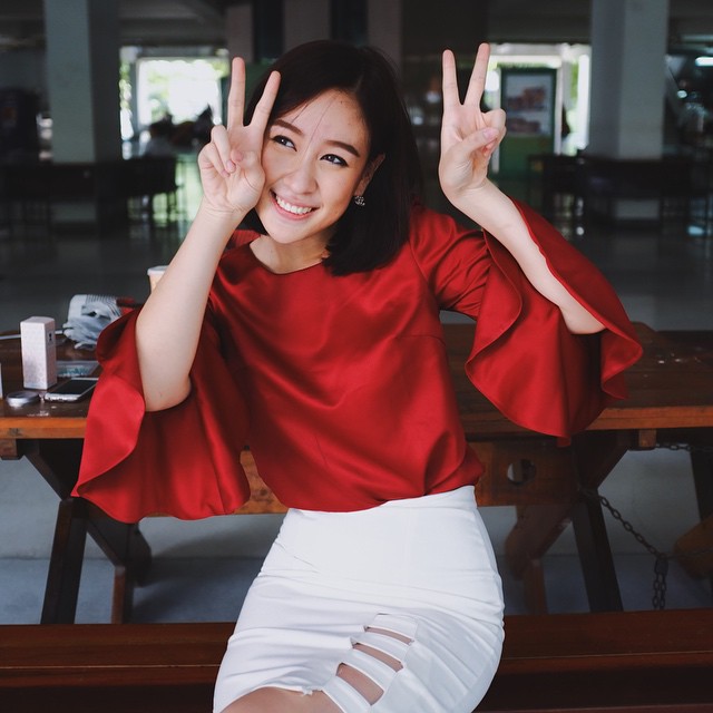 ฝ้าย เวฬุรีย์