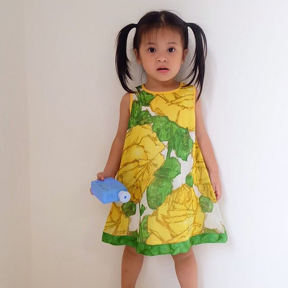 แฟชั่นเซตเท่ ๆ ของ น้องบีน่า บรู๊คลิน
