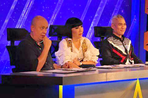 ดราม่าปลดกรรมการ เดอะสตาร์