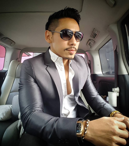 ดีเจเพชรจ้า