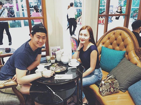 เอ็ม บุษราคัม กอล์ฟ แต่งงาน