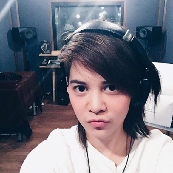 พิม พิมพ์มาดา ผมสั้น