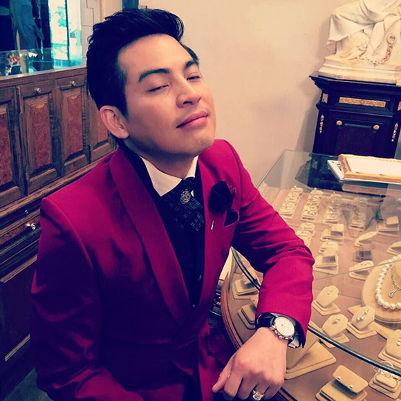 ปอ ทฤษฎี ป่วย