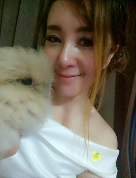 ต่าย สายธาร