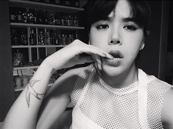 ซานิ AF6 รอยสัก