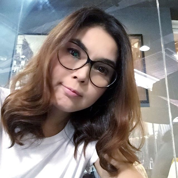 ฝน ธนสุนทร