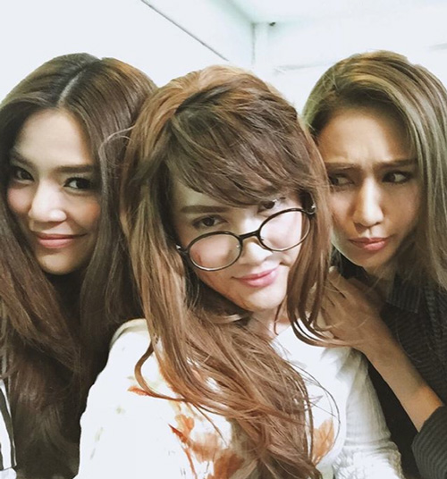 กอล์ฟ พิชญะ แต่งหญิง