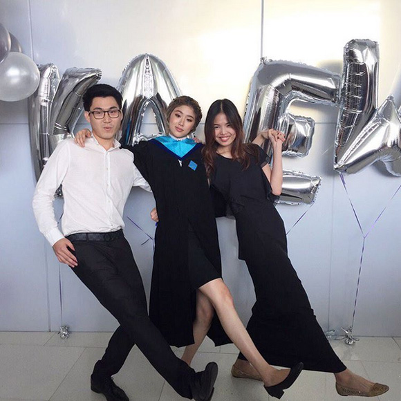 แก้ว FFK แก้ว จริญญา รับปริญญา