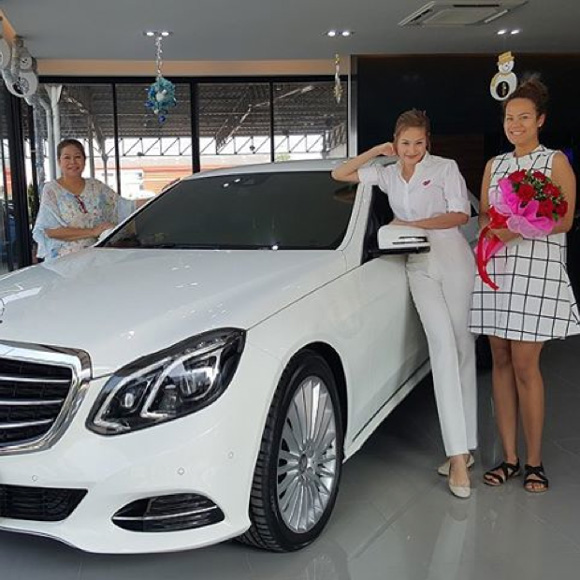 ขวัญ อุษามณี