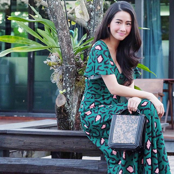 โม อมีนา