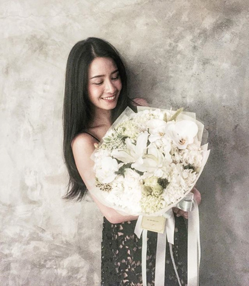 โม อมีนา