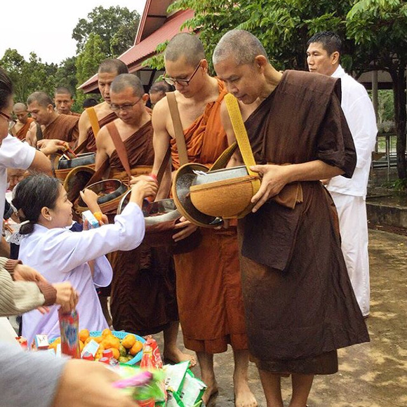 ณเดชน์ บวช