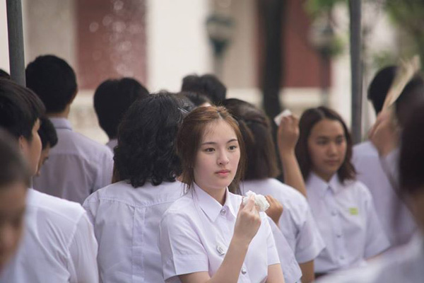 ปันปัน สุทัตตา ชุดนักศึกษา