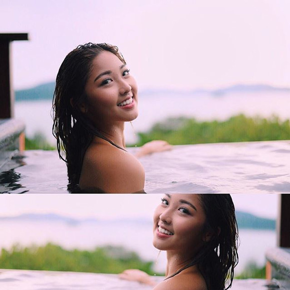 หวาย ชุดว่ายน้ำ