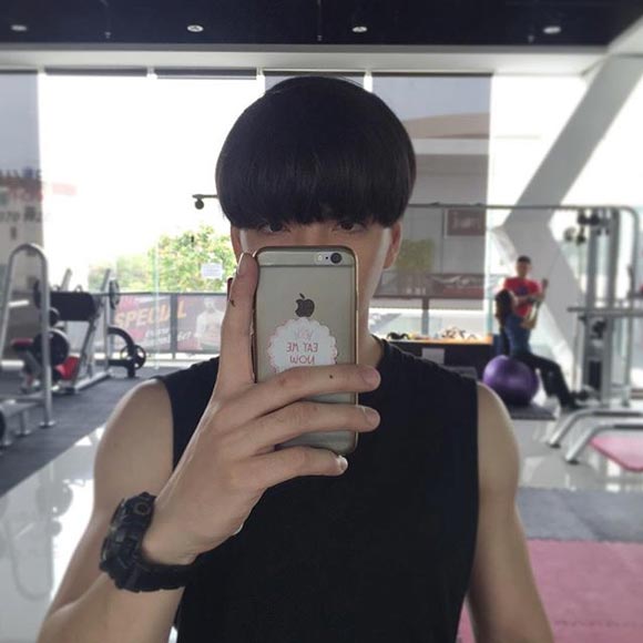 นิว วงศกร ทรงผมหัวเห็ด