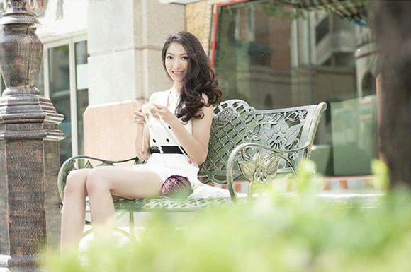 เดียร์ ดาริน นางเอกแก้วหน้าม้า