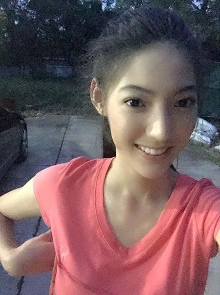 เดียร์ ดาริน นางเอกแก้วหน้าม้า