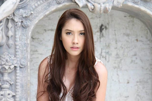 ฮาน่า ลีวิส