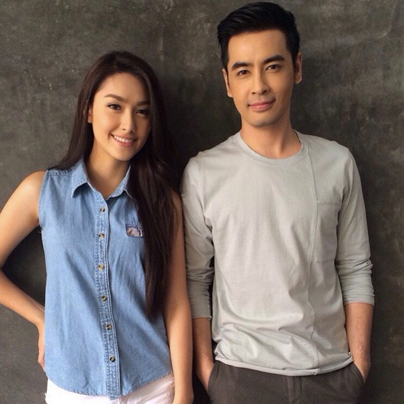 ฮาน่า ลีวิส