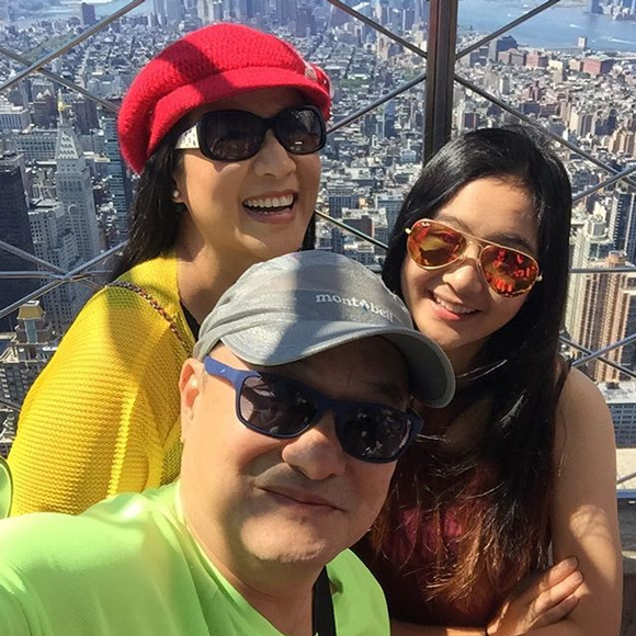 กบ ปภัสรา - เอ๋ พรทิพย์ ครบรอบแต่งงาน15 ปี